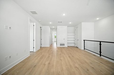 Tiny photo for 1602 Kit CIR, Austin, TX 78758 (MLS # 8117394)
