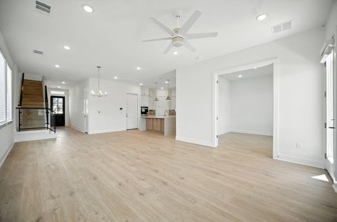 Tiny photo for 1602 Kit CIR, Austin, TX 78758 (MLS # 8117394)