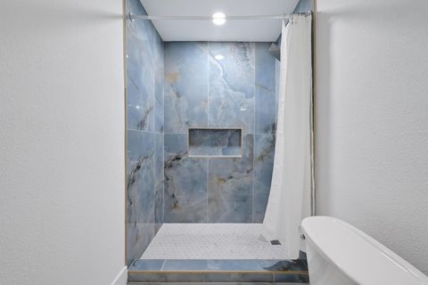 Tiny photo for 2303 E Side DR #102, Austin, TX 78704 (MLS # 6391076)