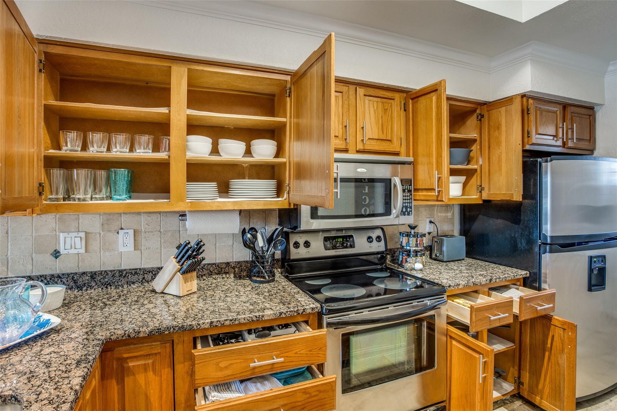 3404 American DR 2306