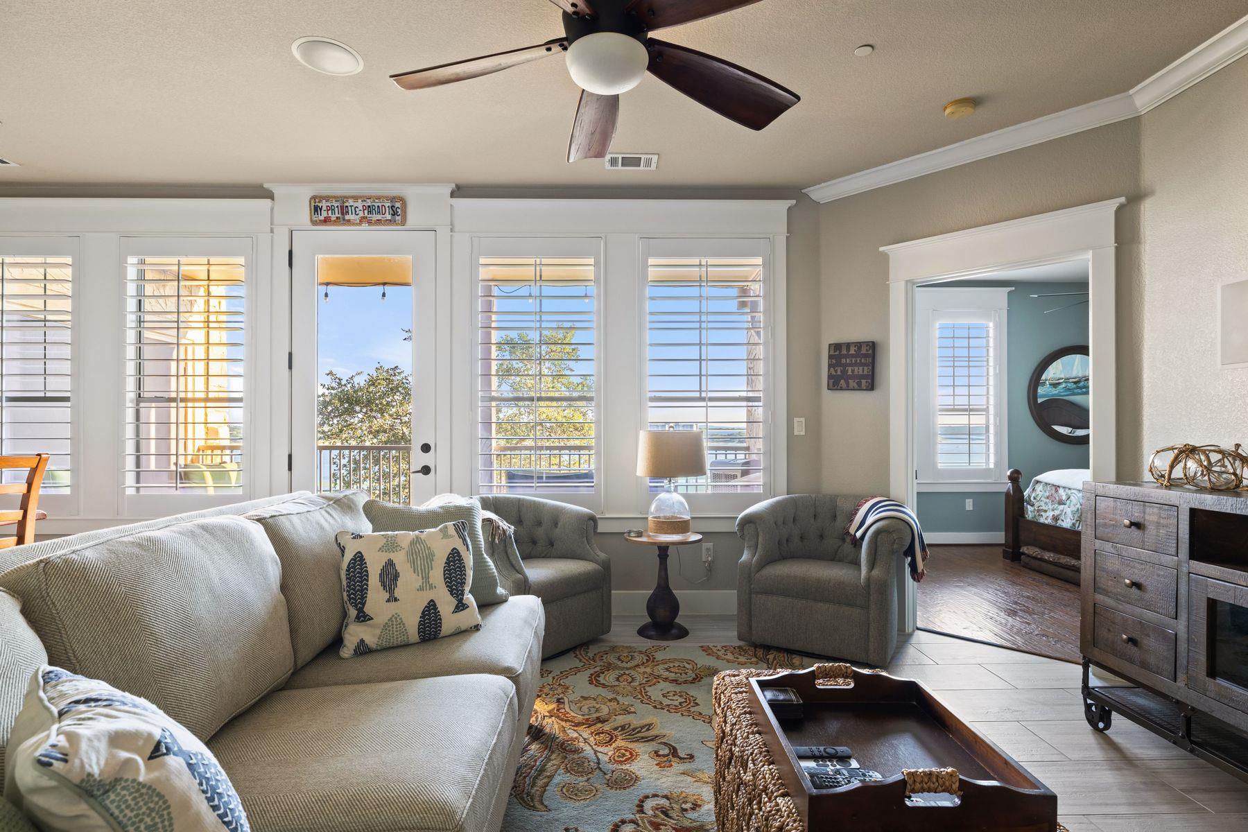 6704 Lantern View DR 202