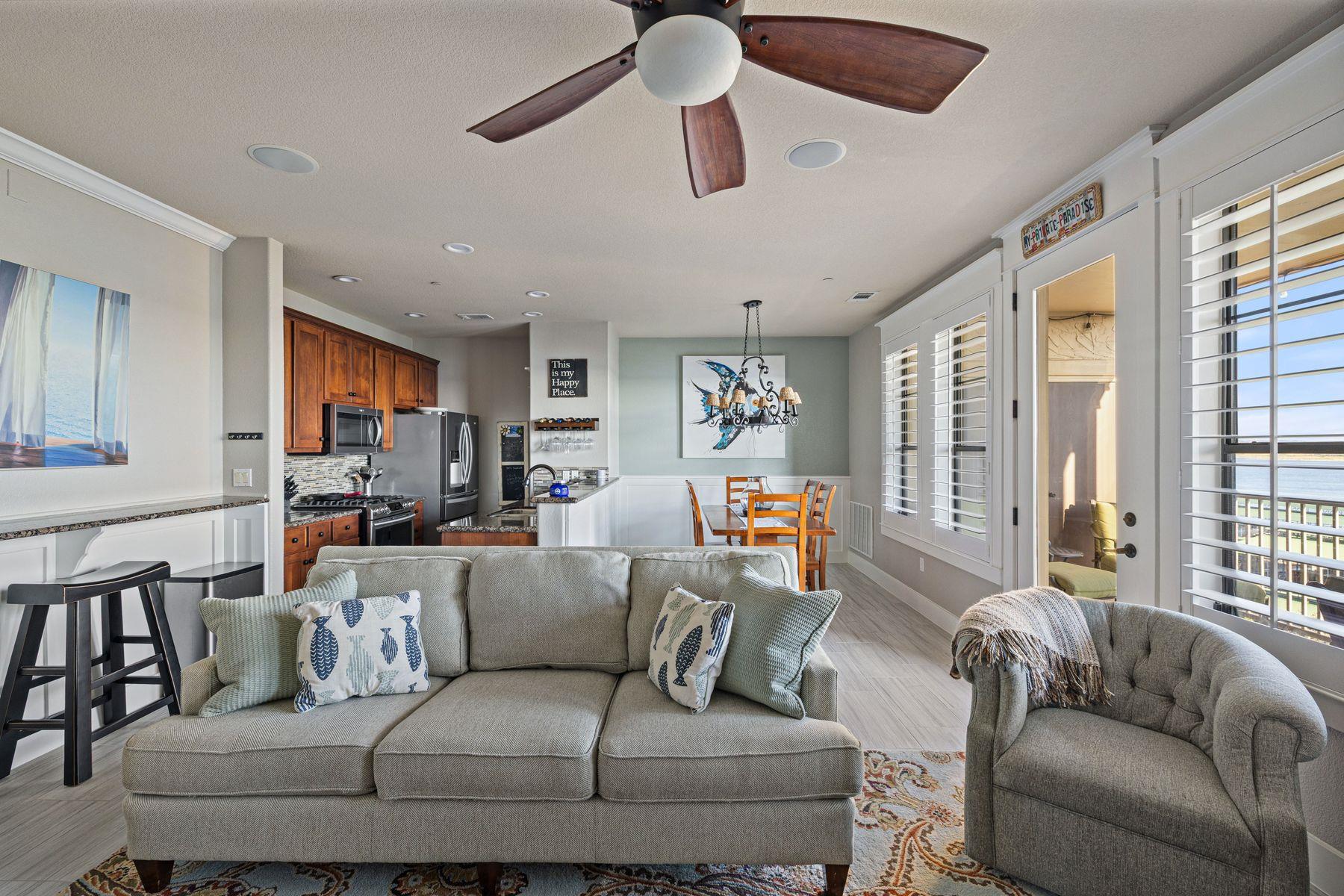 6704 Lantern View DR 202