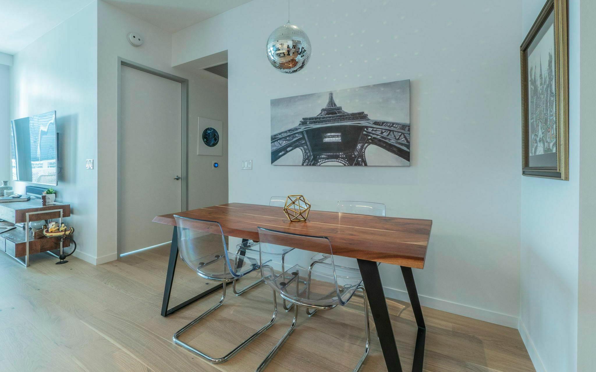 301 West Ave 1705