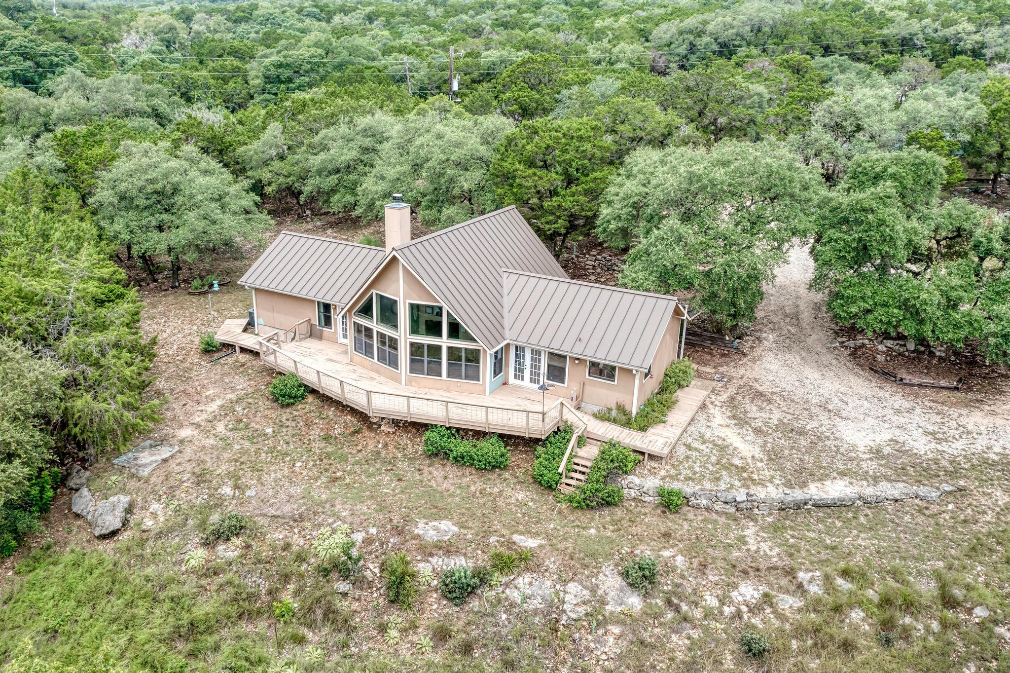 5093 Chimney Rock