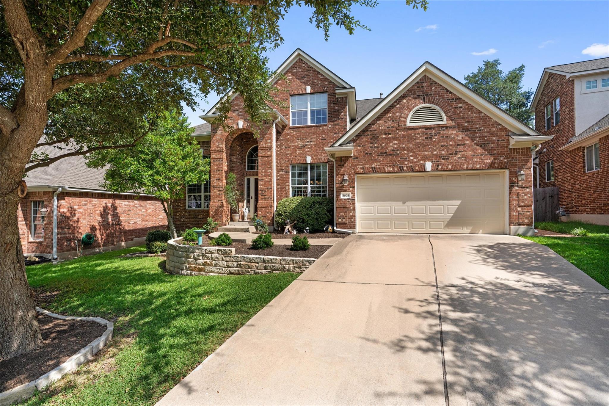 3605 Twin Branch DR