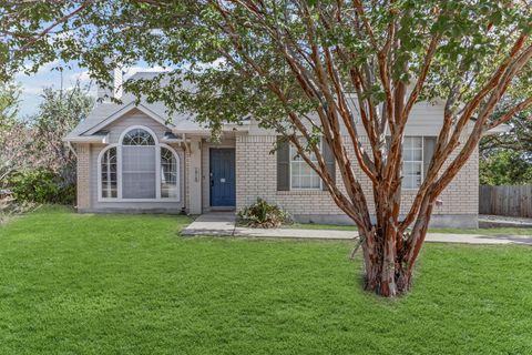 Photo of 1910 Ireland DR, Leander, TX 78641 (MLS # 4988552)