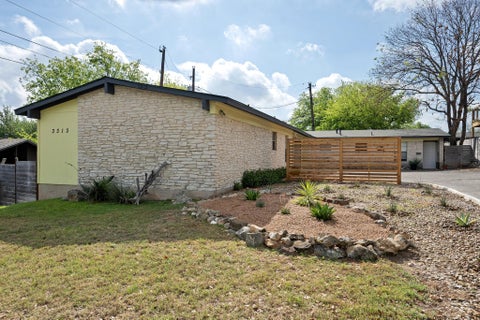 Photo of 3313 S Oak DR, Austin, TX 78704 (MLS # 7704646)