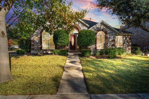 1302 Ridgefield LOOP Round Rock TX 78665