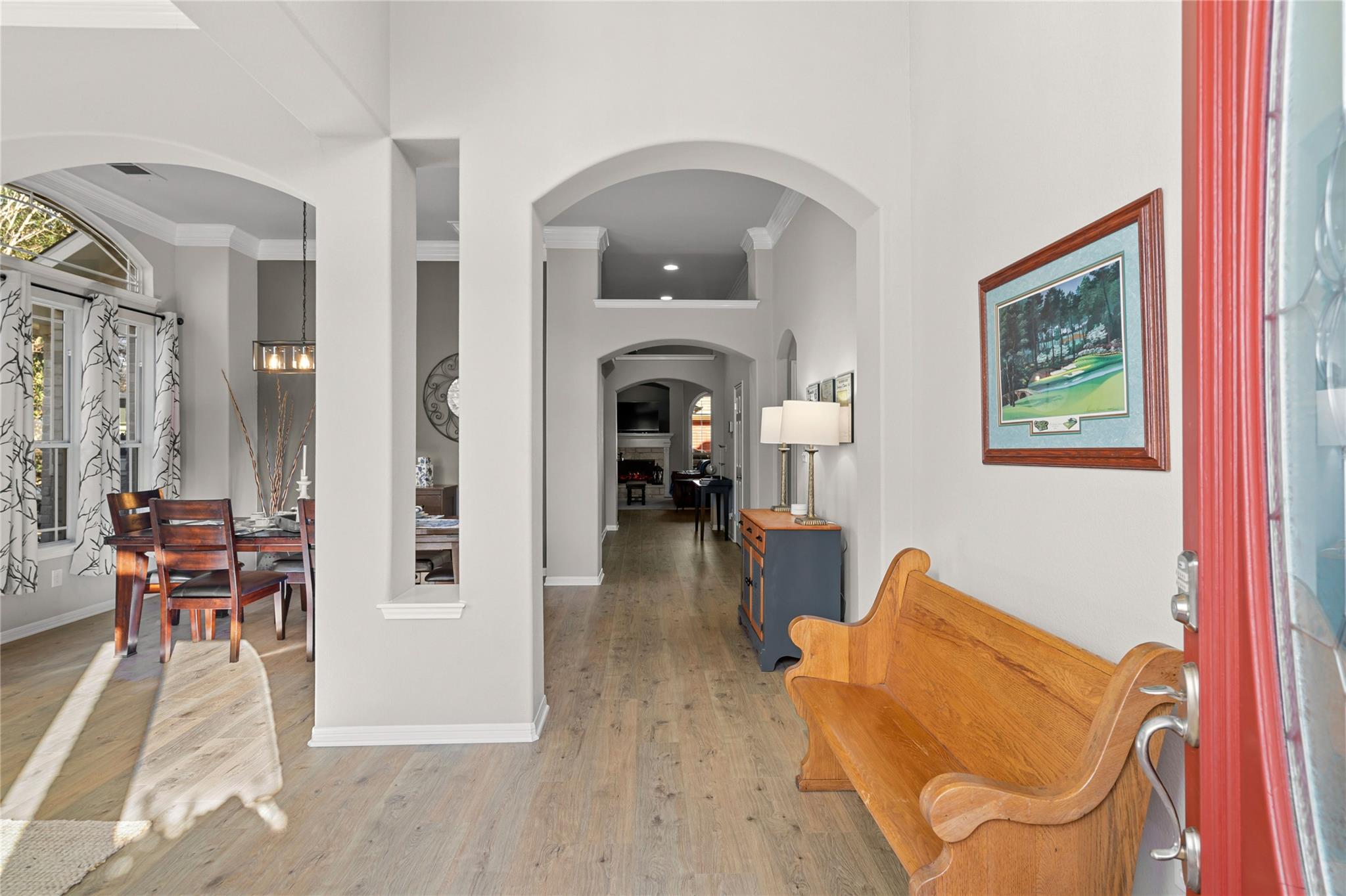 1302 Ridgefield LOOP