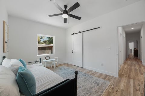 Tiny photo for 203 W Caddo ST, Austin, TX 78753 (MLS # 4298734)
