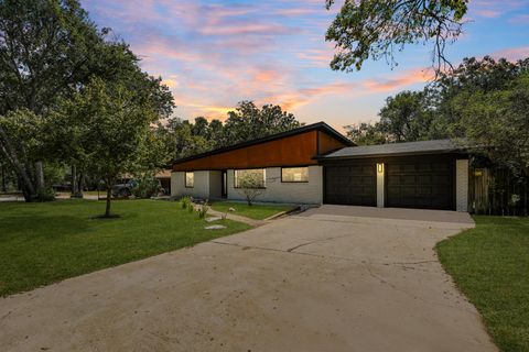Tiny photo for 203 W Caddo ST, Austin, TX 78753 (MLS # 4298734)