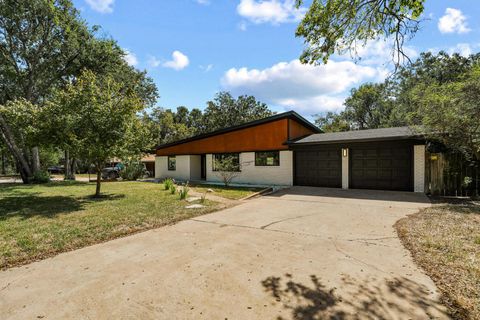 Photo of 203 W Caddo ST, Austin, TX 78753 (MLS # 4298734)