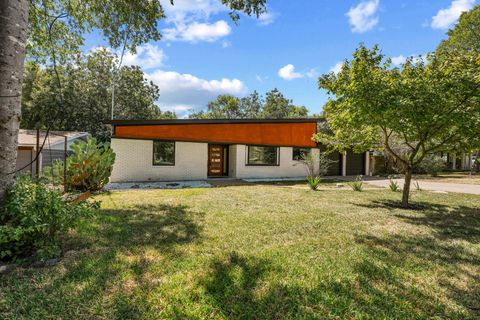 Tiny photo for 203 W Caddo ST, Austin, TX 78753 (MLS # 4298734)