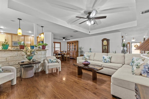 Tiny photo for 7513 Vol Walker DR, Austin, TX 78749 (MLS # 8664025)