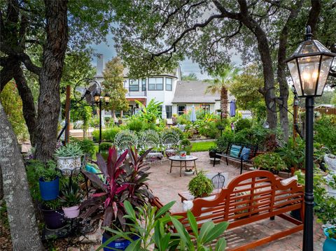 Tiny photo for 13306 Montview DR, Austin, TX 78732 (MLS # 3599834)