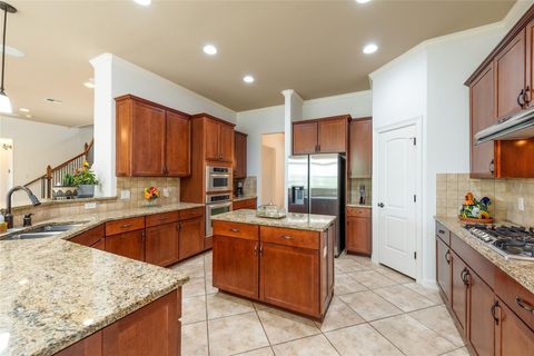 Tiny photo for 13306 Montview DR, Austin, TX 78732 (MLS # 3599834)
