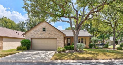 101 Bluebell DR Georgetown TX 78633