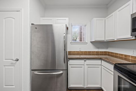 Tiny photo for 6810 Deatonhill DR #2101, Austin, TX 78745 (MLS # 9858694)
