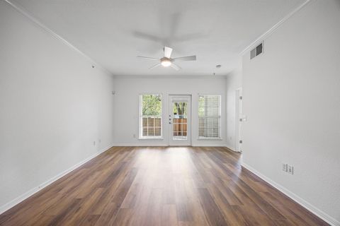 Tiny photo for 6810 Deatonhill DR #2101, Austin, TX 78745 (MLS # 9858694)