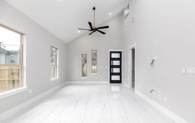 1382 green meadow LN