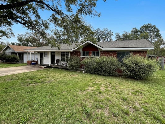 7603 CARRIAGE DR, AUSTIN, TX 78752 - Image 910c581e2b9d9e19e4ea1d98f986cc1e/1579536884