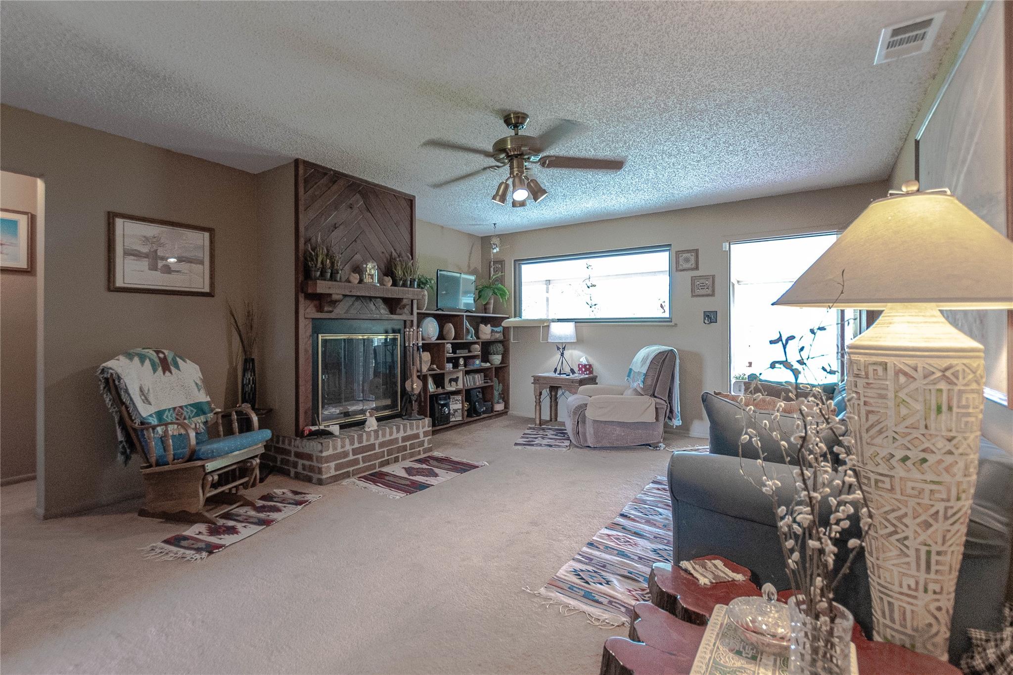 12805 Bob Johnson LN