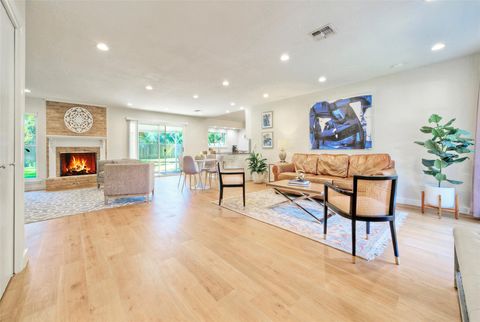 Photo of 4601 Bilboa DR, Austin, TX 78759 (MLS # 7549197) Photo of 4601 Bilboa DR, Austin, TX 78759 (MLS # 7549197)