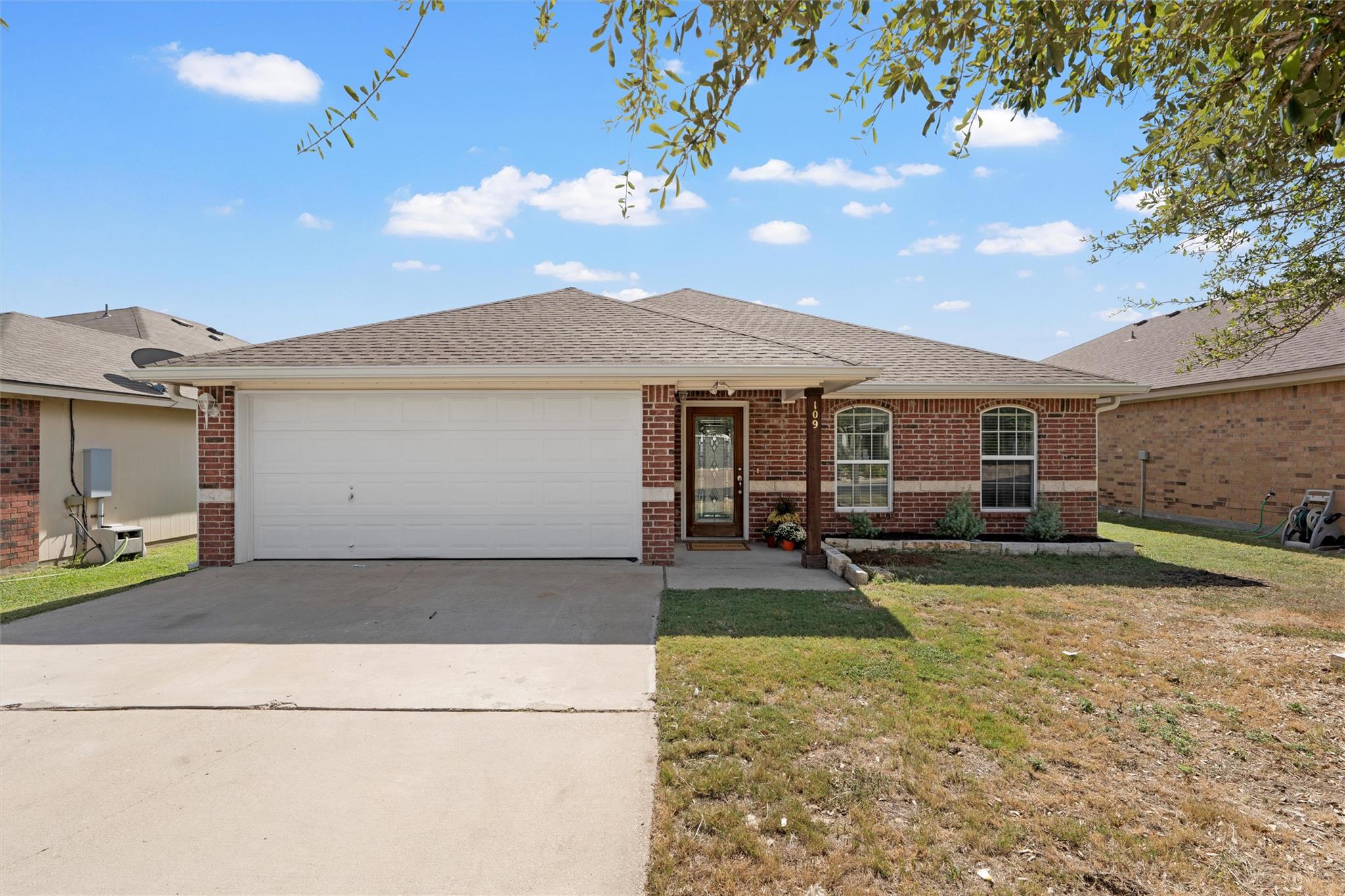 109 Quartz DR