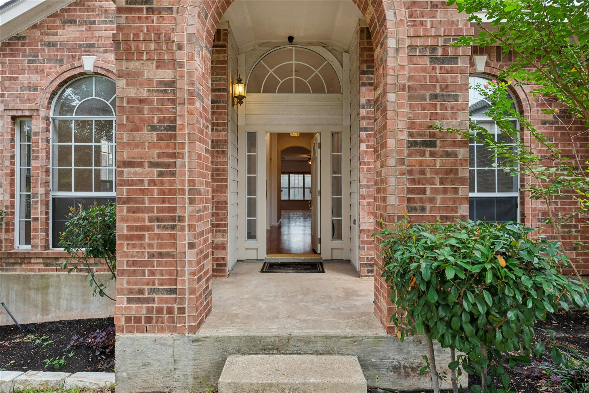 1421 Hargis CRK