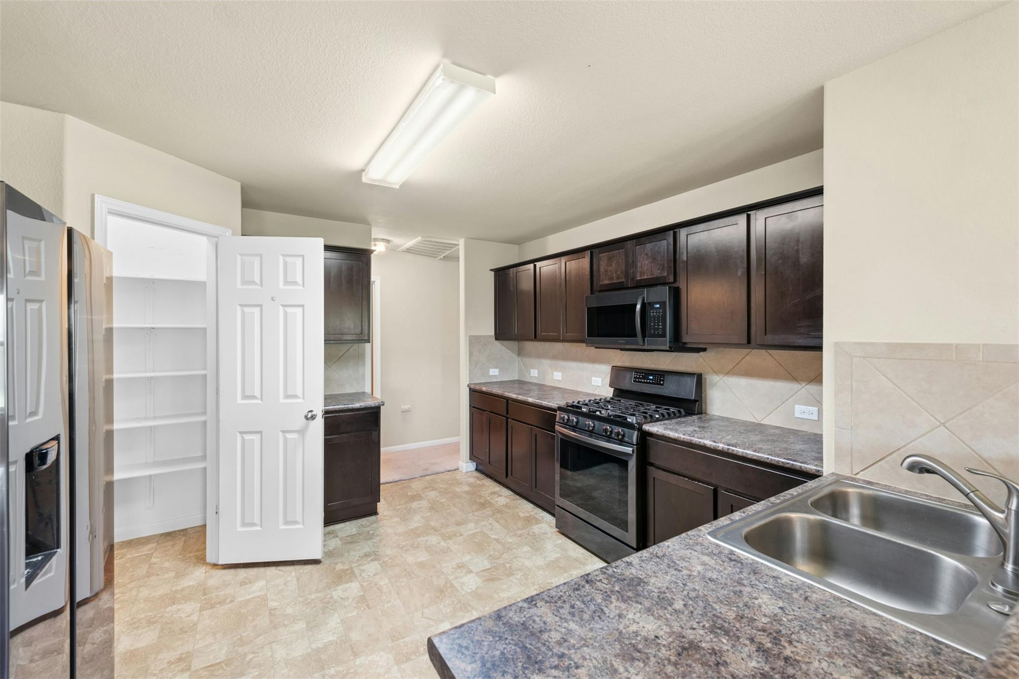 207 Wild Cat DR