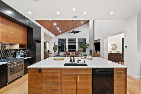 Tiny photo for 11420 Rim Rock TRL, Austin, TX 78737 (MLS # 6599117)