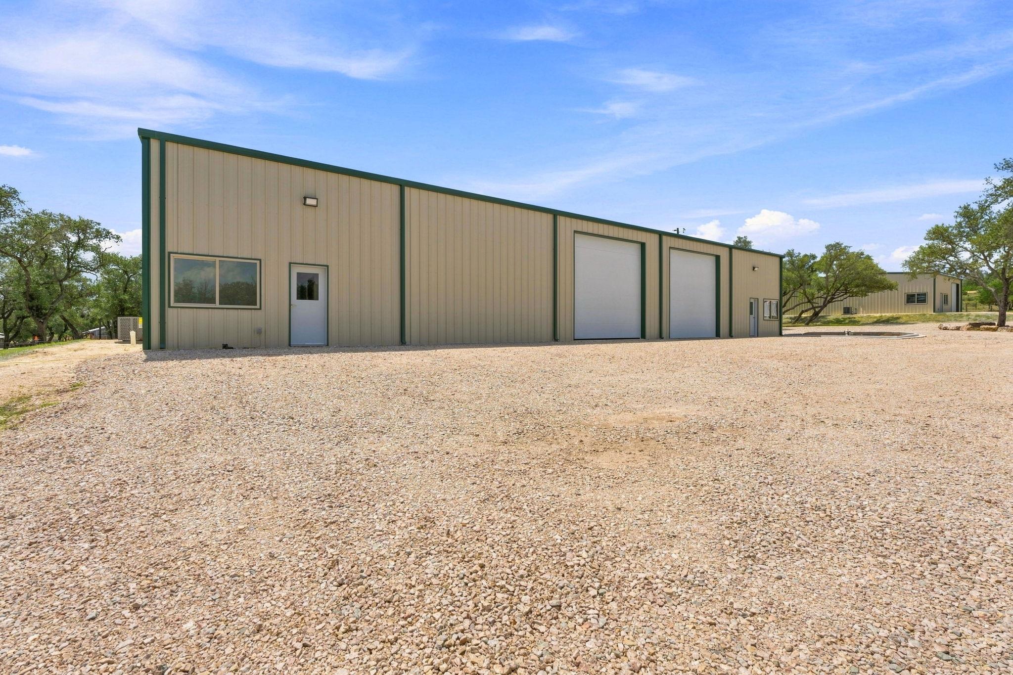 7748 E Us Highway 290 4