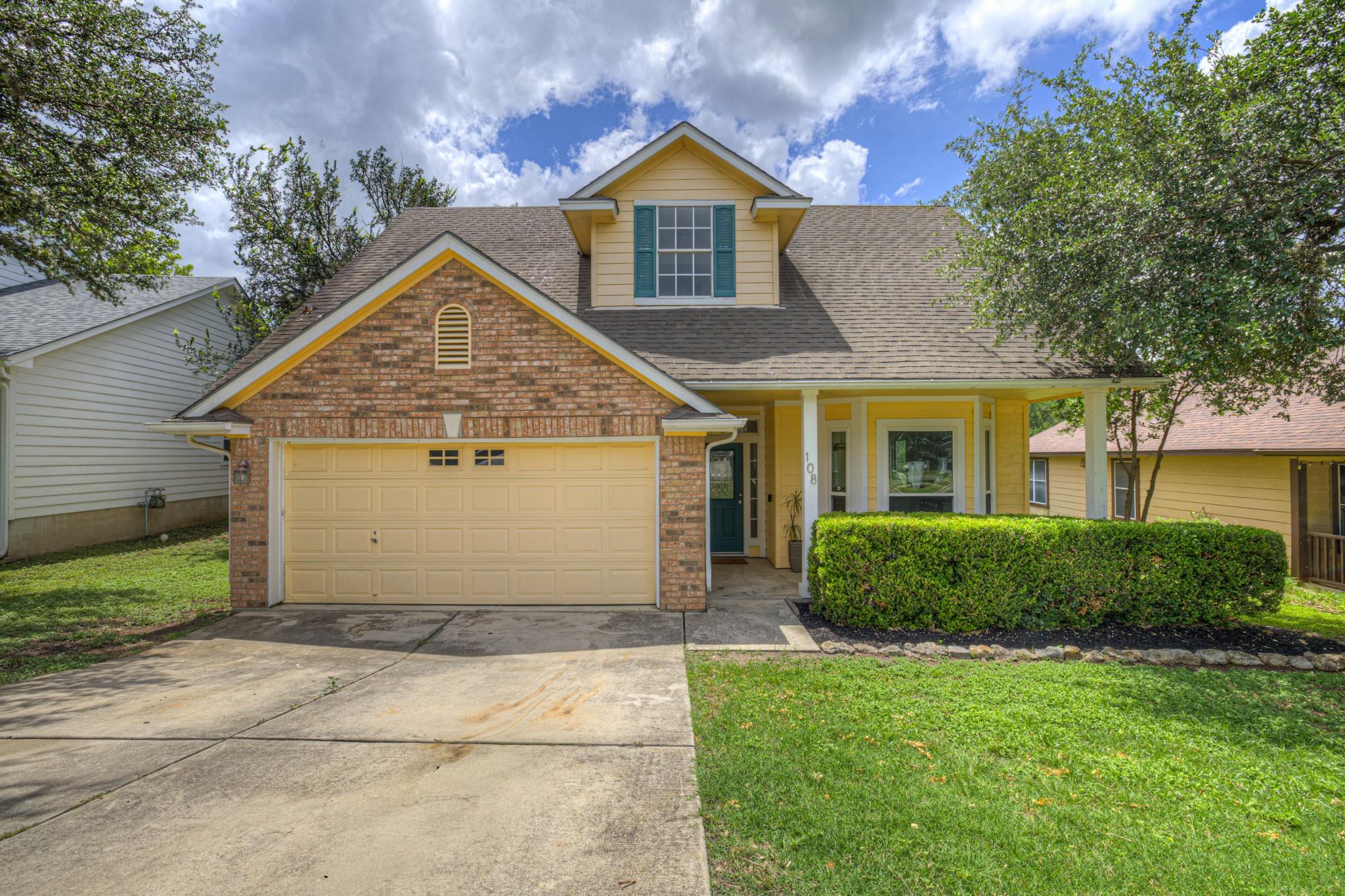 108 Grant CT