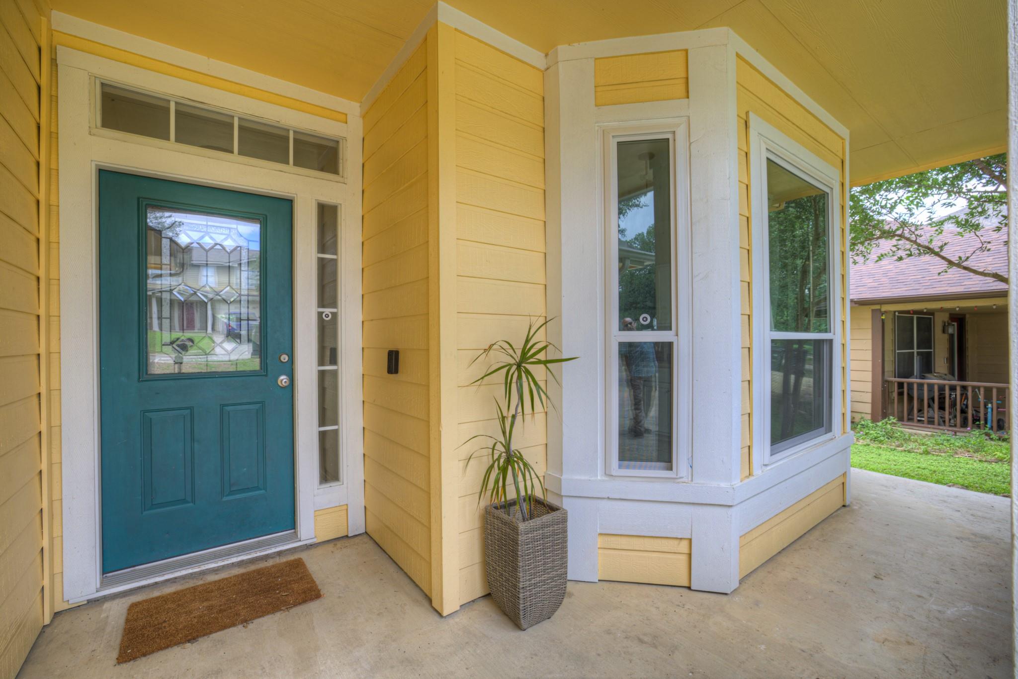 108 Grant CT
