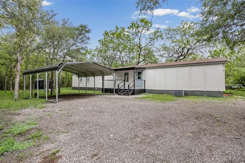 Photo of 184 Oak Forest CT, Cedar Creek, TX 78612 (MLS # 2350876)