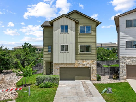 Photo of 5315 La Crosse Ave #11, Austin, TX 78739 (MLS # 9410970)