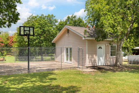 Tiny photo for 13446 Onion Creek DR, Manchaca, TX 78652 (MLS # 1793018)