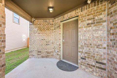 Tiny photo for 7229 Outfitter DR, Austin, TX 78744 (MLS # 1728315)