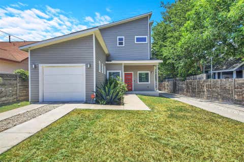 Photo of 6902 Carver Ave #A, Austin, TX 78752 (MLS # 1570916)