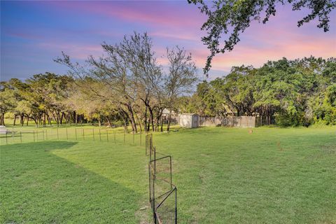 A home in Spicewood