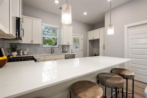 Tiny photo for 1104 Begonia TER #2, Austin, TX 78741 (MLS # 7576677)