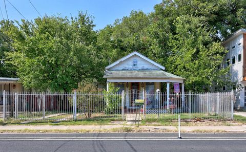 Tiny photo for 2907 E 5th ST, Austin, TX 78702 (MLS # 3818521)