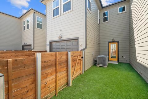 Tiny photo for 9015 Cattle Baron PATH #403, Austin, TX 78747 (MLS # 4383396)