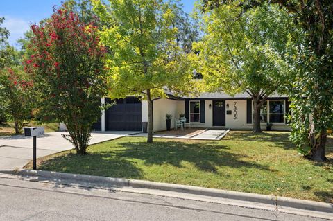 7305 Meadowood DR Austin TX 78723