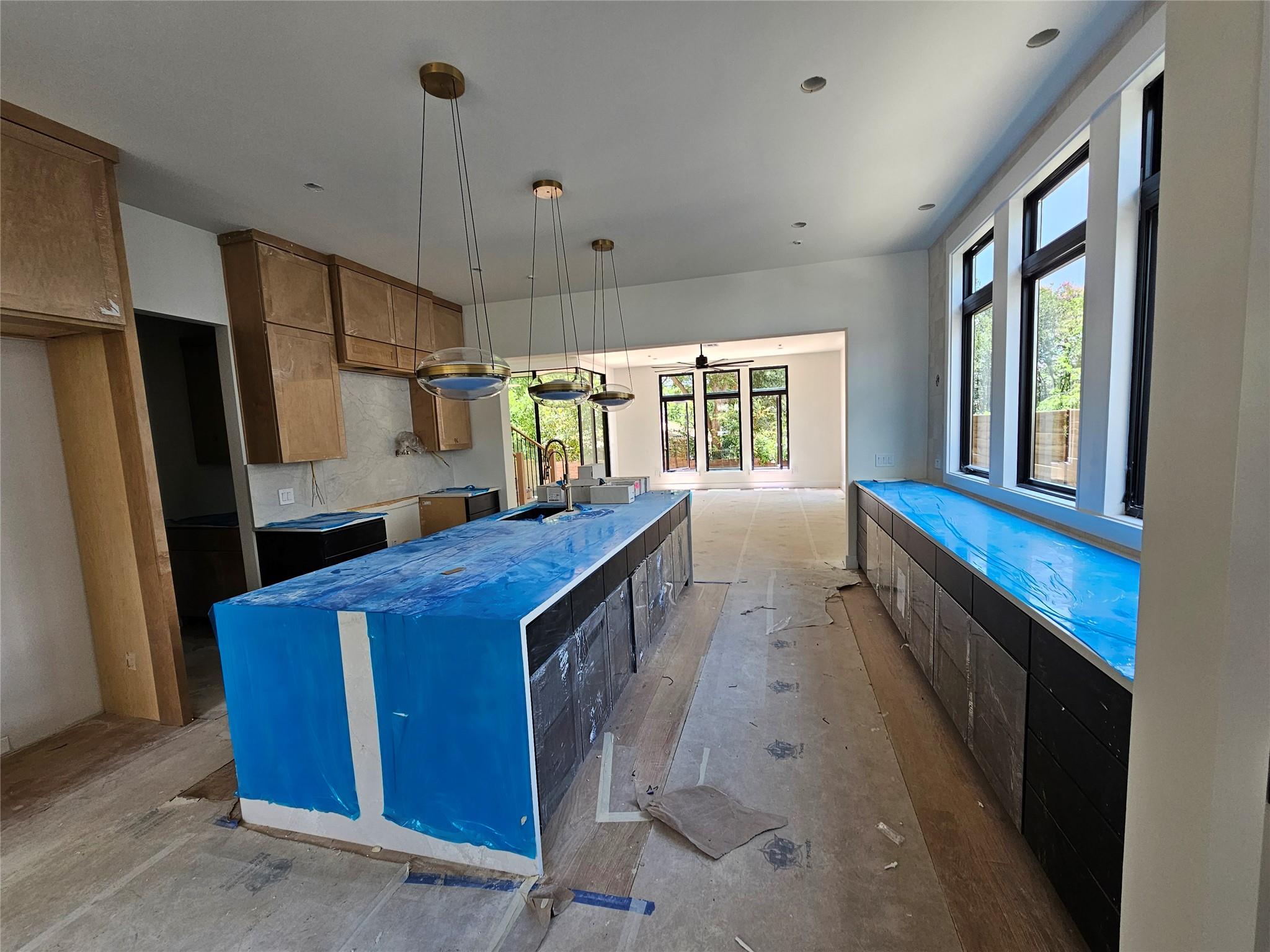 3905 Independent WAY