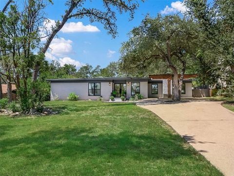Tiny photo for 104 Westhaven DR, West Lake Hills, TX 78746 (MLS # 5439792)