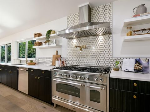 Tiny photo for 104 Westhaven DR, West Lake Hills, TX 78746 (MLS # 5439792)