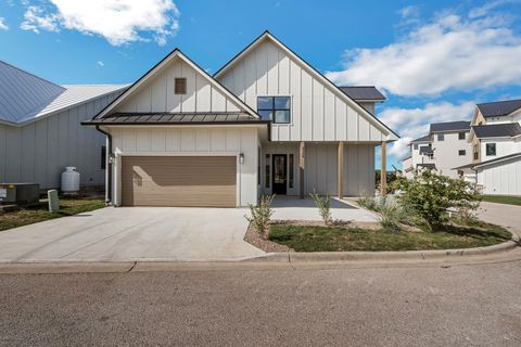 A home in Spicewood