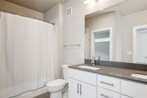 Tiny photo for 2724 Treble LN #324, Austin, TX 78704 (MLS # 9325874)