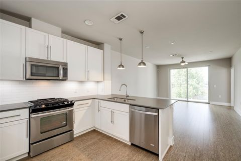 Tiny photo for 2724 Treble LN #324, Austin, TX 78704 (MLS # 9325874)